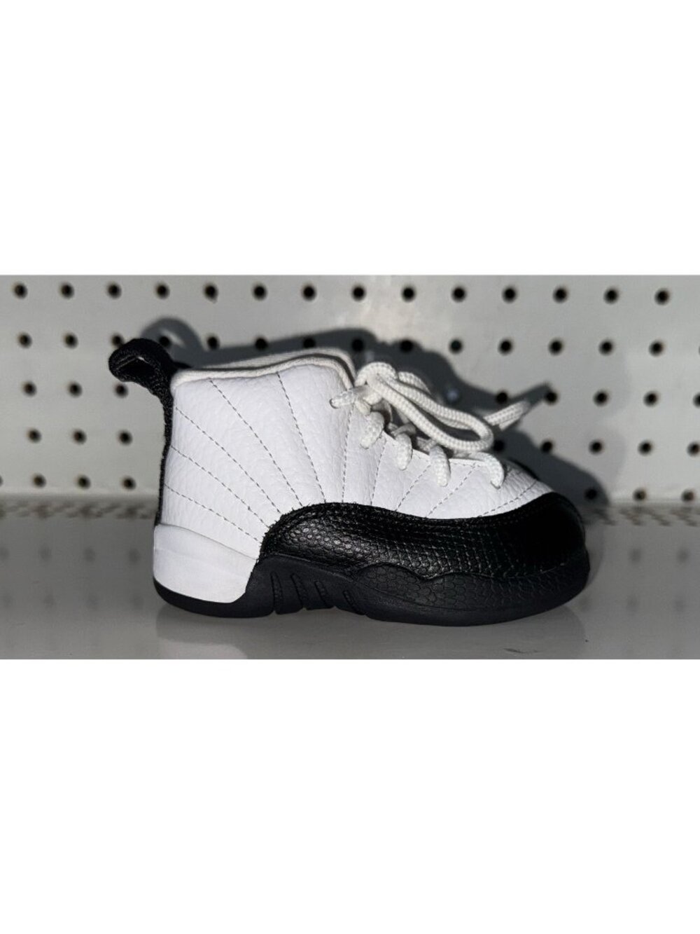 Jordan 12 Retro Taxi Flip TD Boys Baby Athletic Shoes Size 5C 850000-162 White